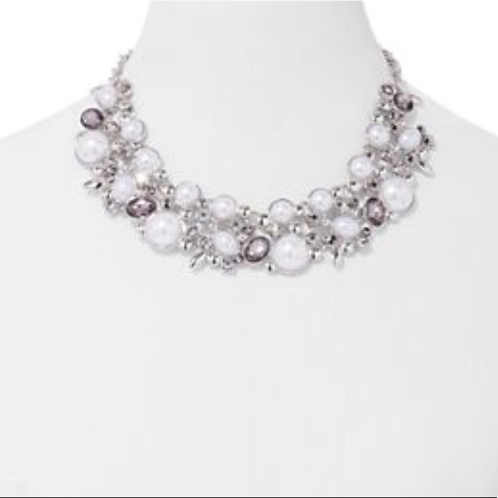 Last 1❗️ silver pearl cluster statement necklace - Picture 3 of 4